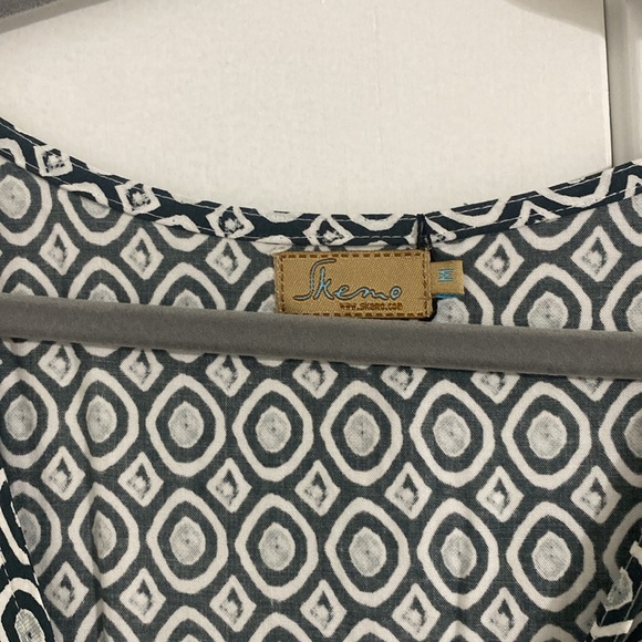 Romper - Picture 4 of 4